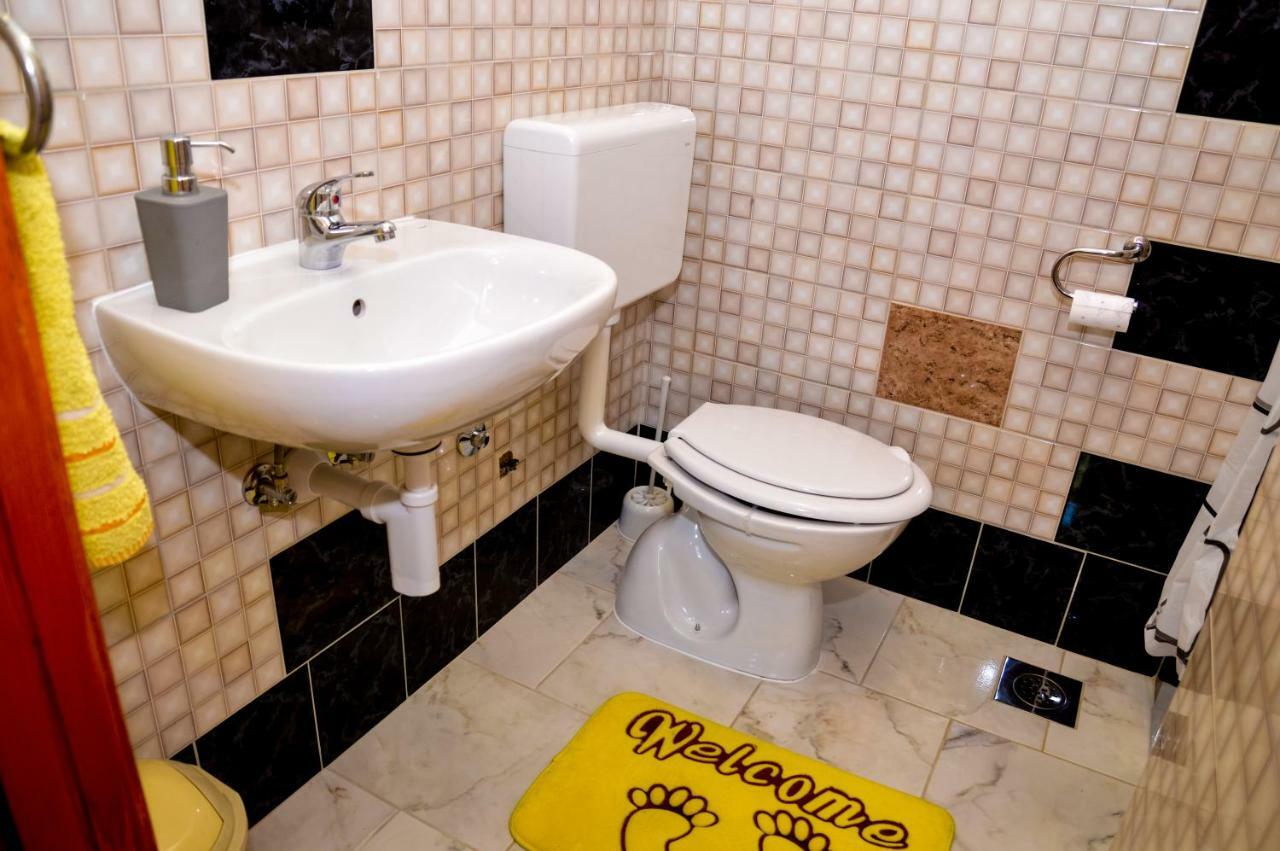 Soba Lana Hotell Jajce Exteriör bild